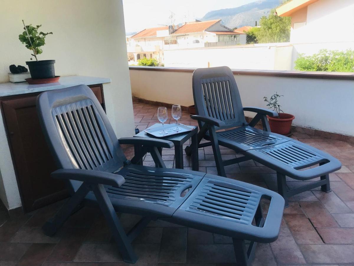 Mondello Aiace 40 Apartment Exterior photo